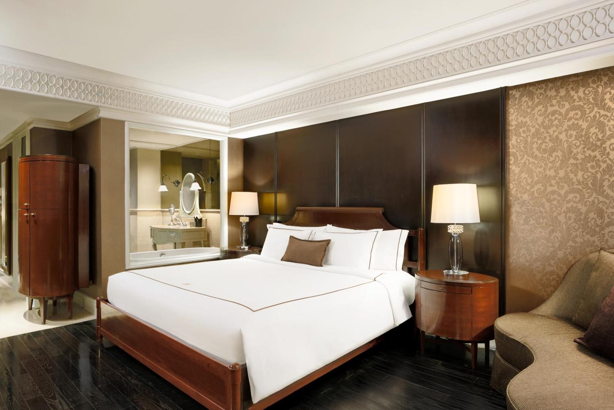 Hotel Muse Bangkok, Autograph Collection Exterior photo A bedroom at the hotel