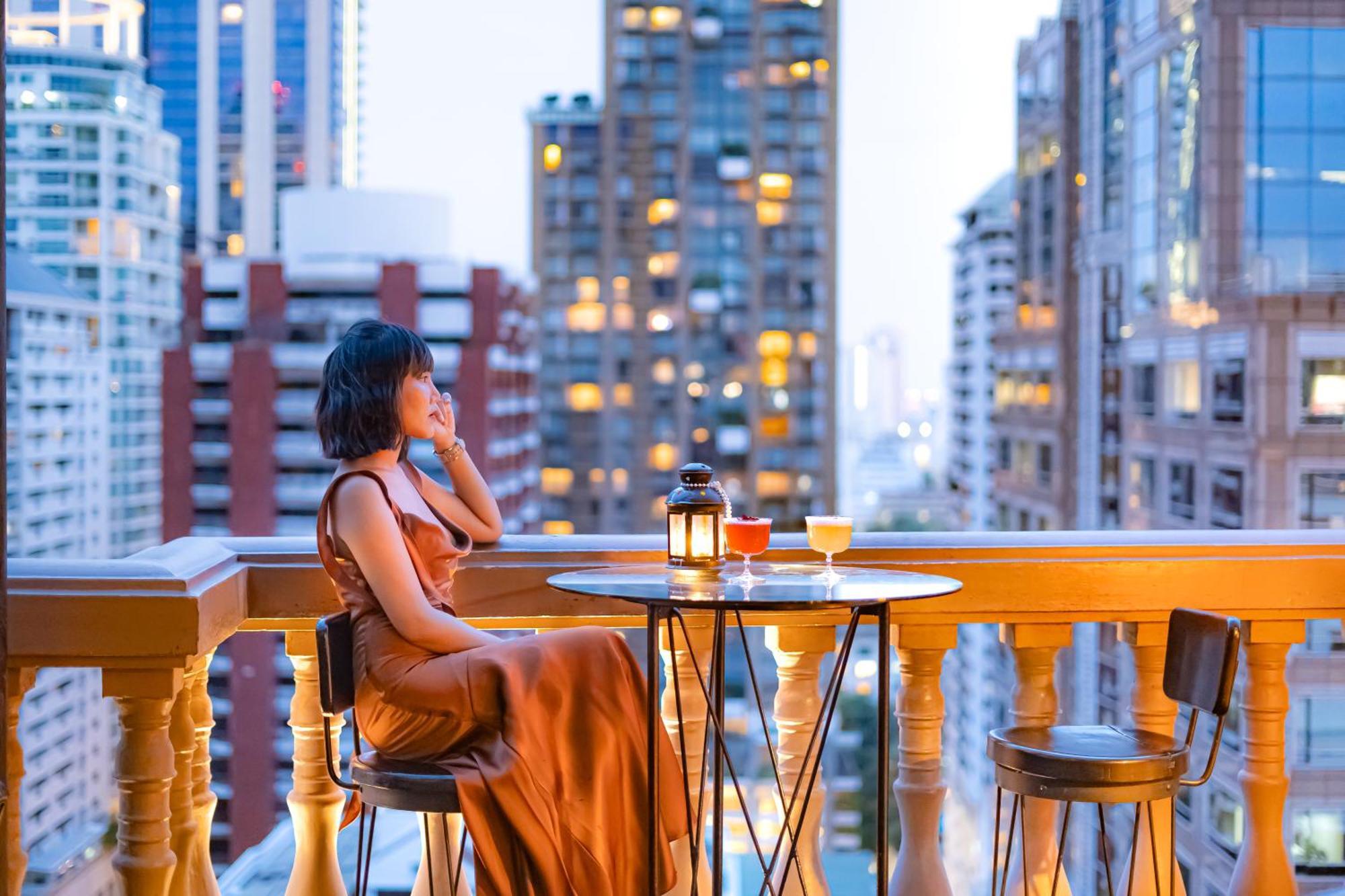 Hotel Muse Bangkok, Autograph Collection Exterior photo The Terrace at the Mandarin Oriental, New York